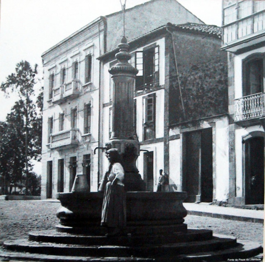 1941 - La fuente